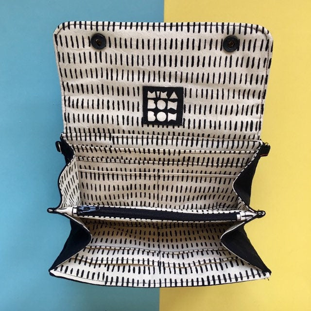 Eyebag Accordion Wallet