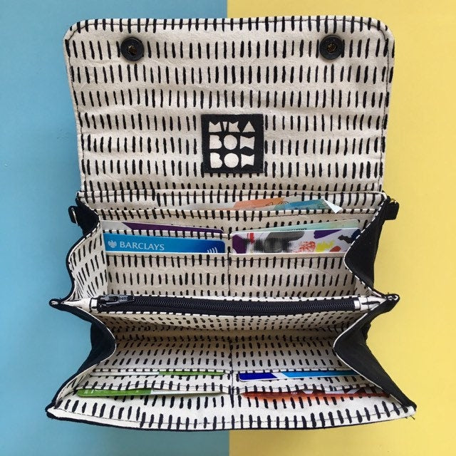 Eyebag Accordion Wallet