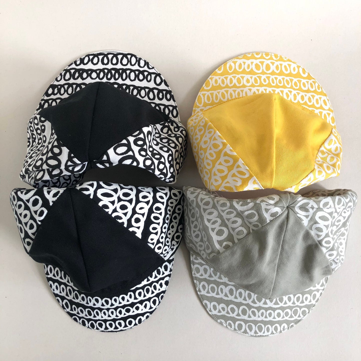 Tortoise & Hare Cycling Cap - Loopy Pattern