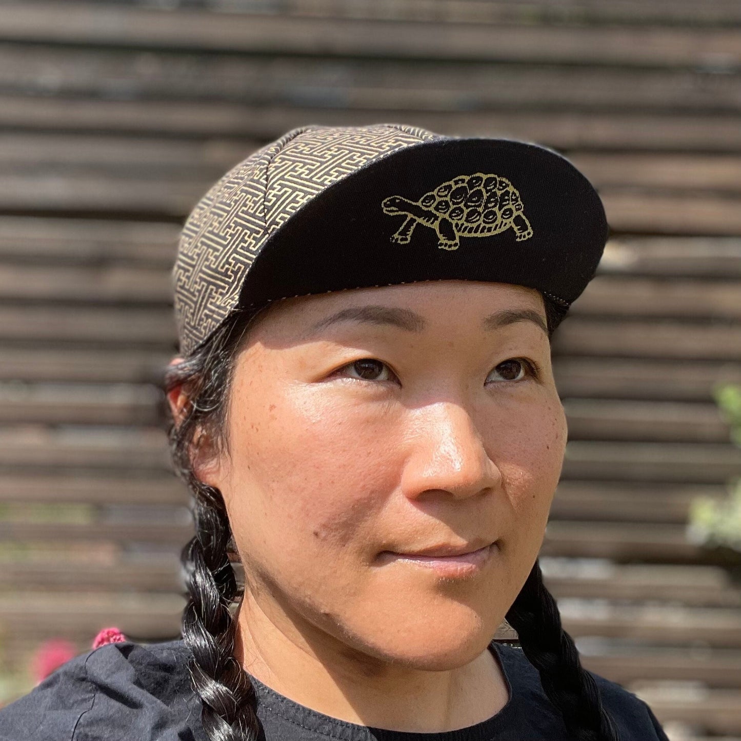 Tortoise & Hare Cycling Cap - Black & Gold Sayagata Pattern